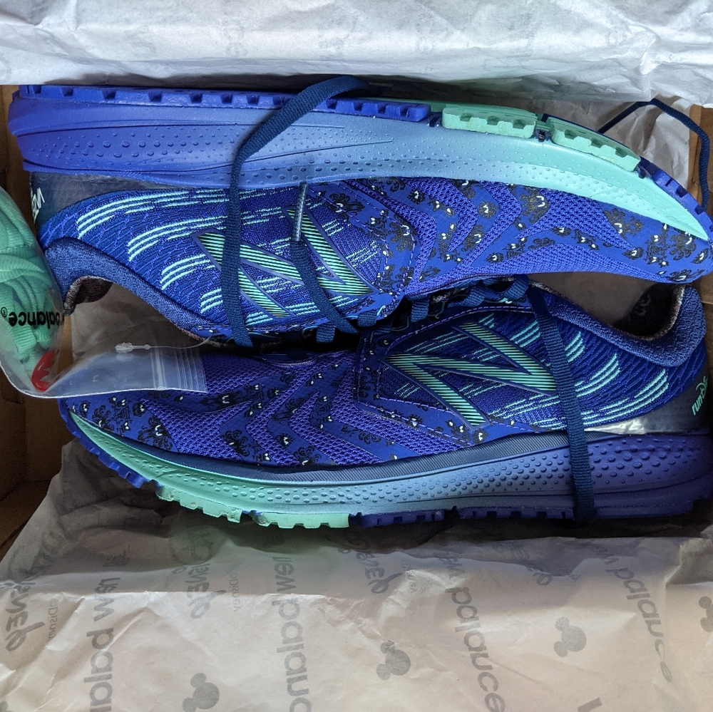 Haunted Mansion New Balance Vazee Pace v2 RARE
